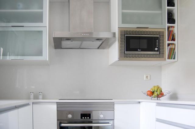 Carola L, "Apartamento De Lujo A 100M Playa Catia" Ribeira Buitenkant foto